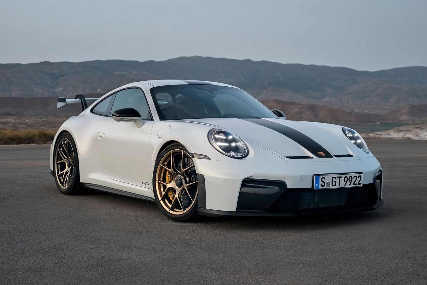 New Porsche 992.2 GT3 officially unveiled