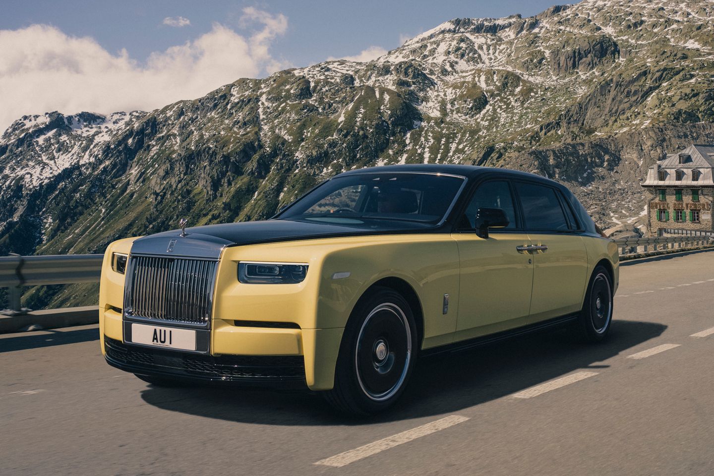 Rolls-Royce Unveils One-of-One Phantom Goldfinger-Pistonheads Uk Rolls-Royce Unveils One-of-One Phantom Goldfinger-Pistonheads Uk
