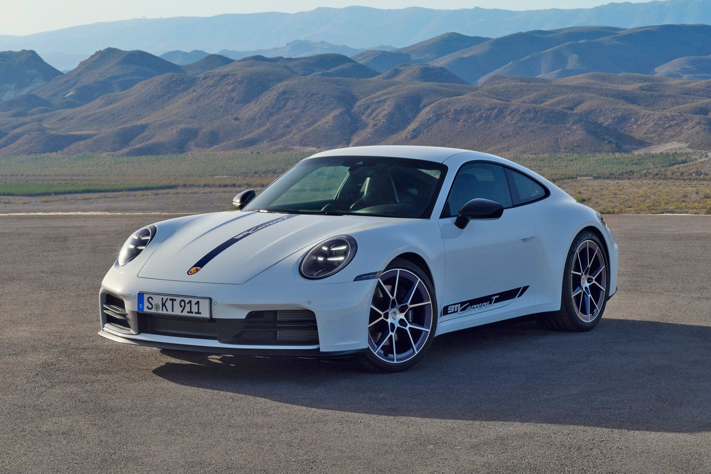 Porsche 911 T returns, adds new Cabriolet option