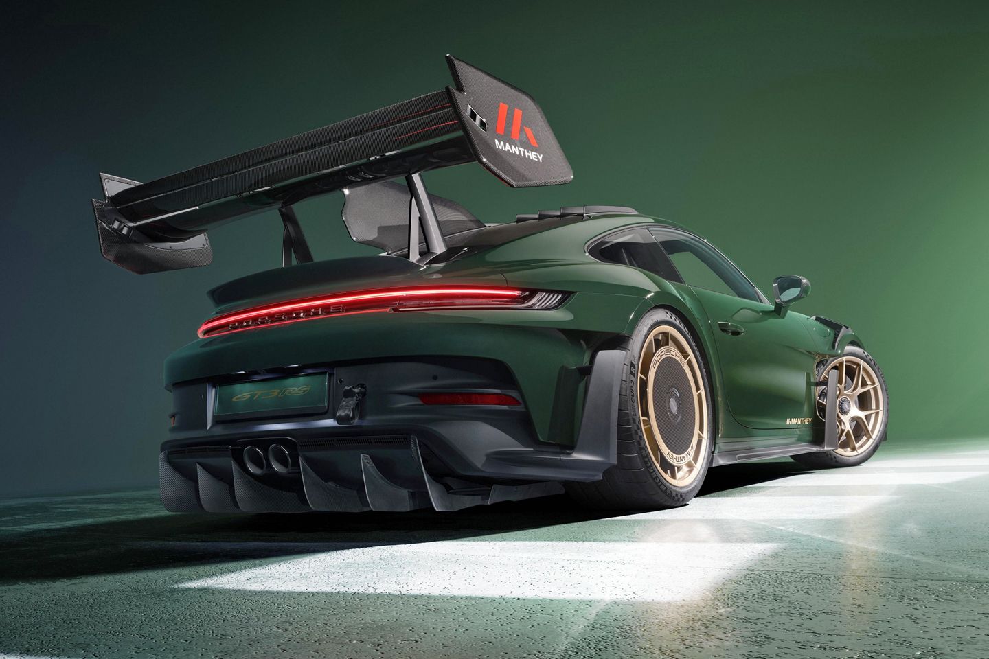 All hail Manthey’s new GT3 RS Performance Kit