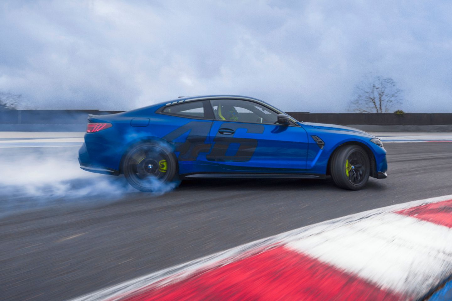 New BMW M4 CS VR46 marks Rossi’s big day