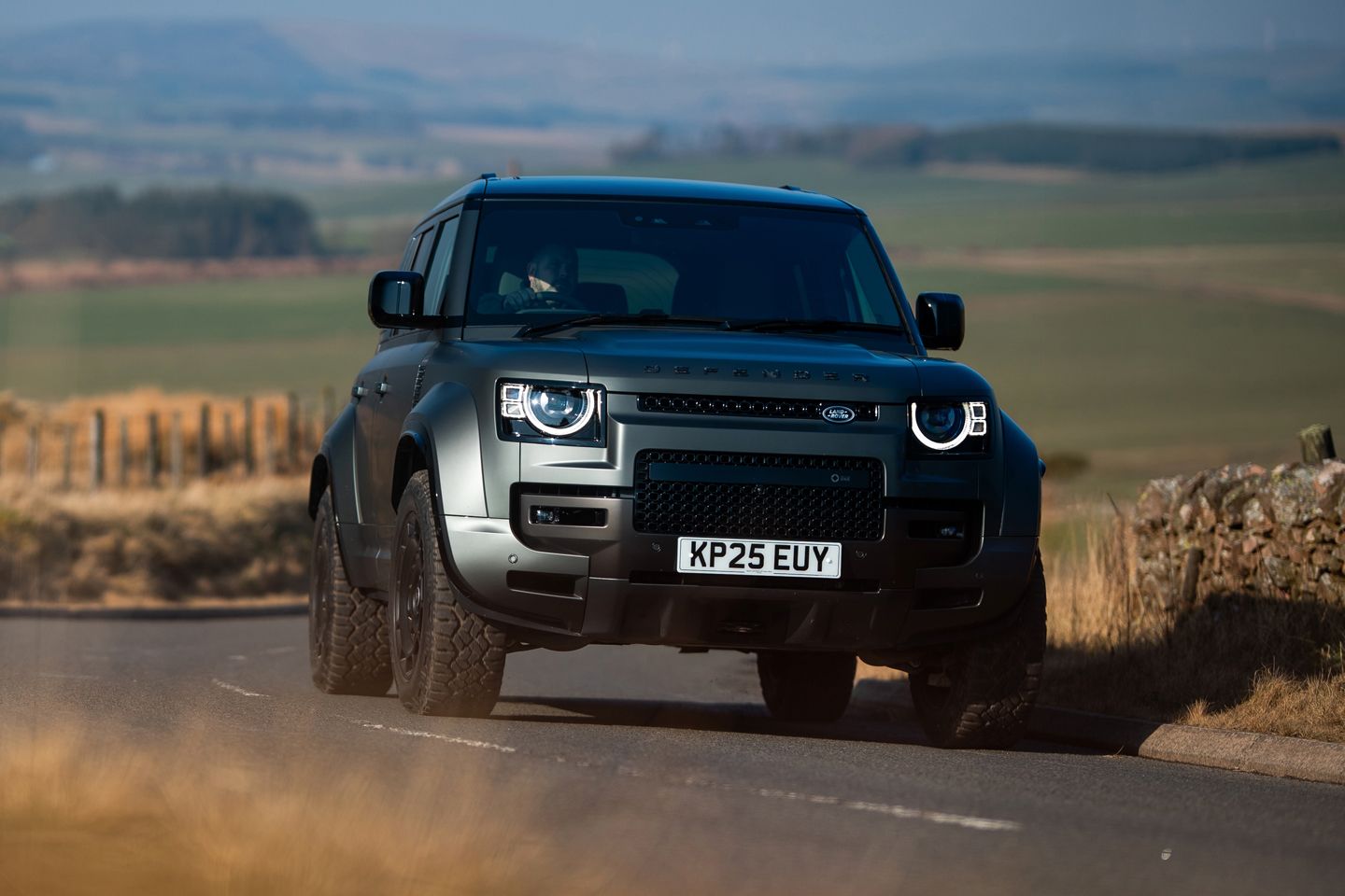 2025 Land Rover Defender OCTA | UK Review