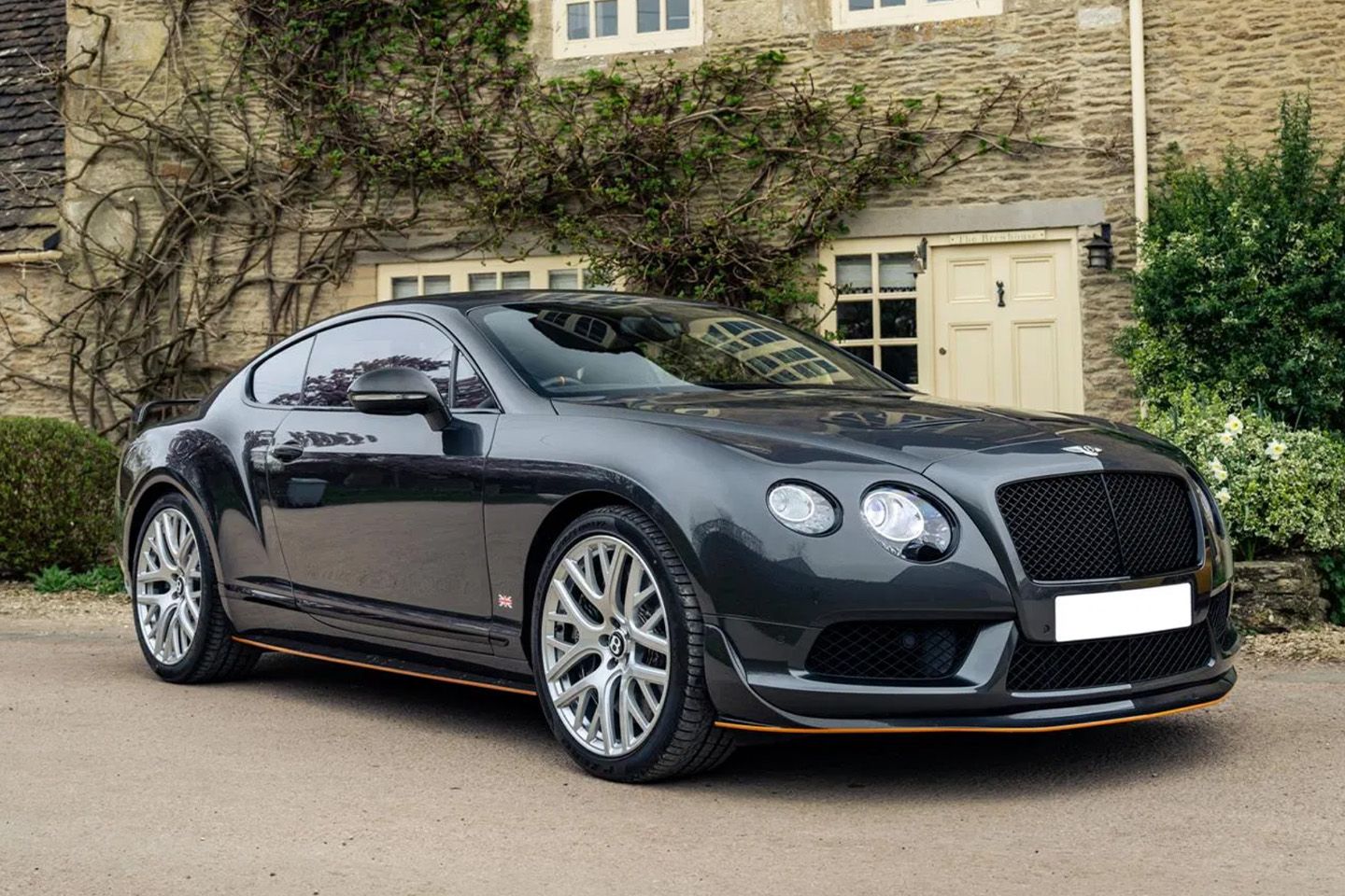 One-of-one Bentley Continental GT3-R for sale One-of-one Bentley Continental GT3-R for sale