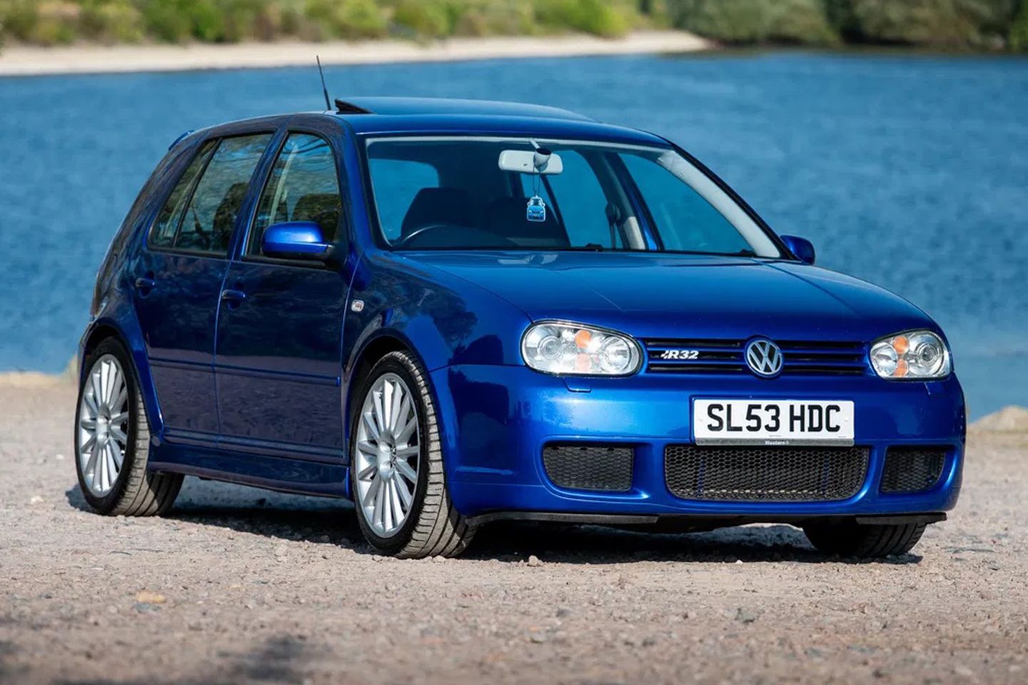 Volkswagen Golf R32 Mk4
