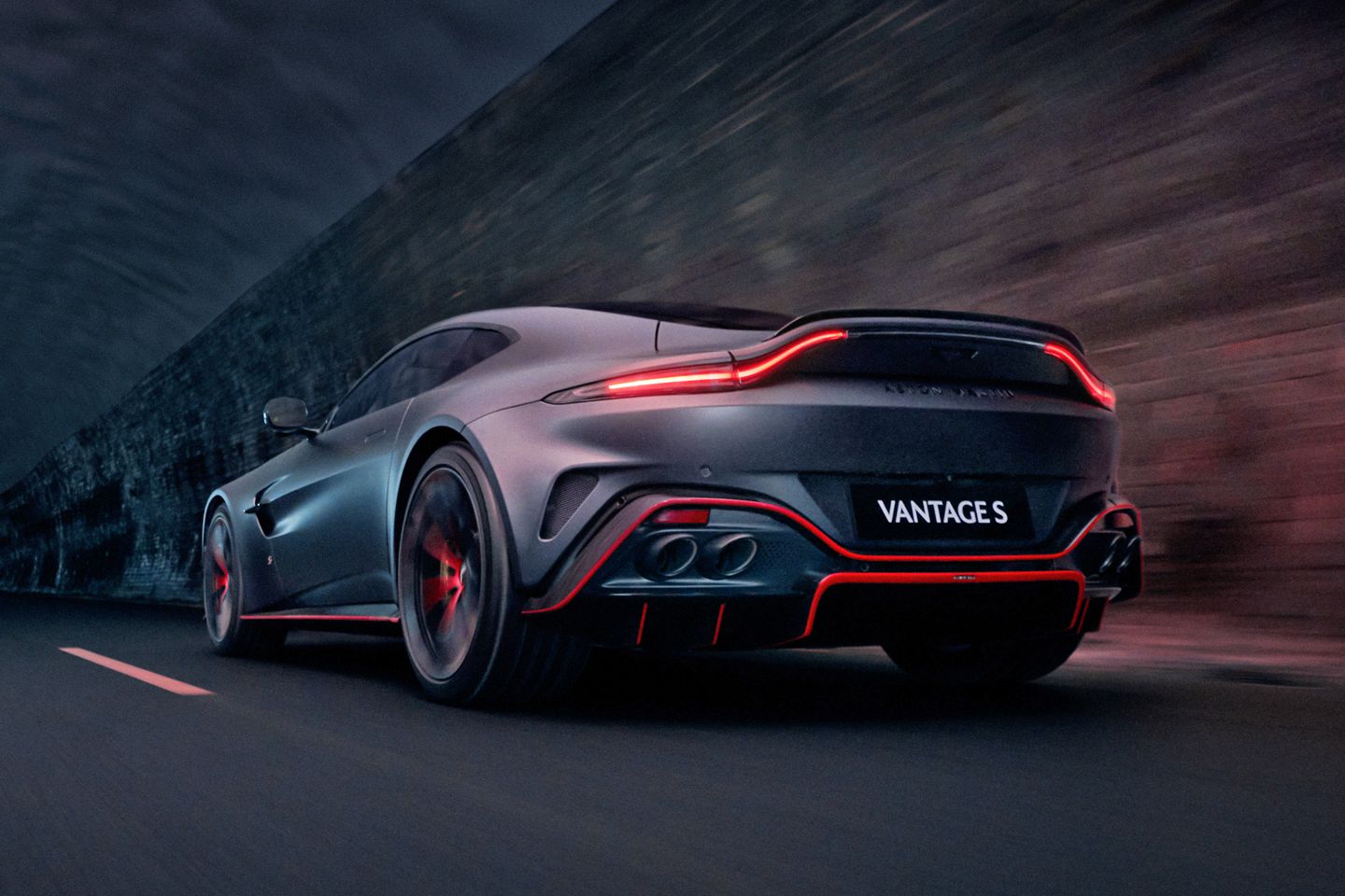 Aston Martin launches new 680hp Vantage S Aston Martin launches new 680hp Vantage S