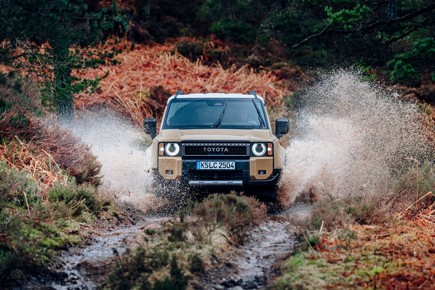Toyota Land Cruiser | Cars to be thankful for