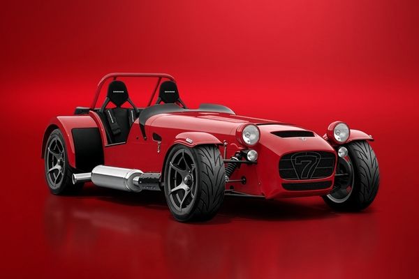 Caterham (sort of) updates the Seven for 2026 - PistonHeads UK