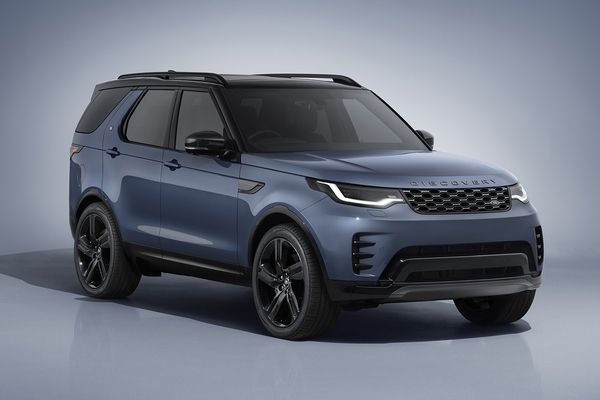 Land Rover introduces new Landmark Discovery - PistonHeads UK